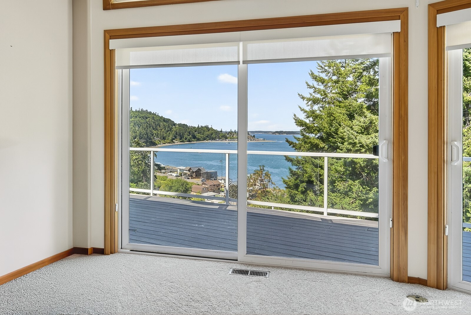 1107 Puesta Del Sol Camano Island WA 98282