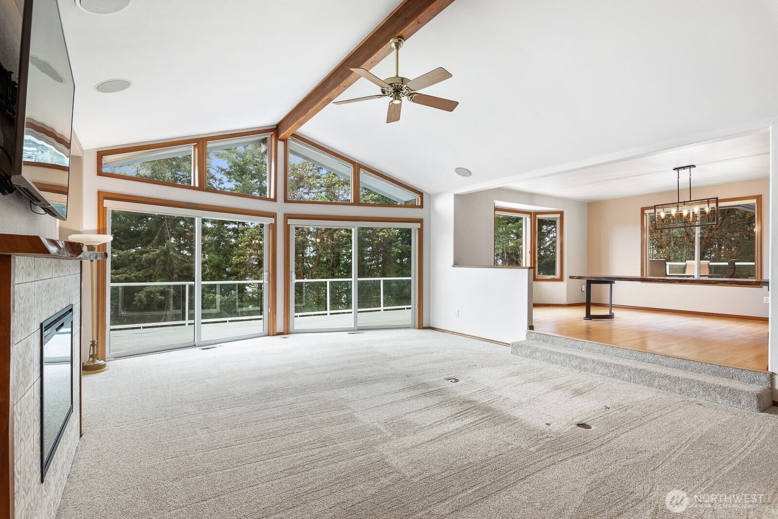 1107 Puesta Del Sol Camano Island WA 98282