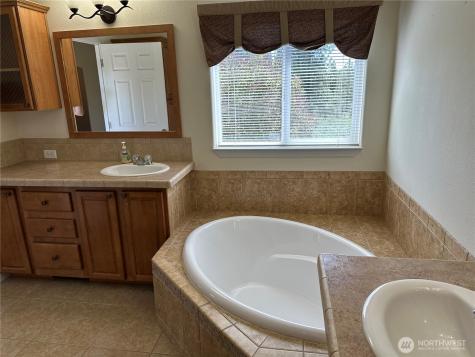 152 High Country Drive E Tonasket WA 98855