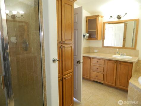 152 High Country Drive E Tonasket WA 98855