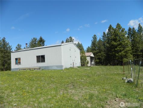 152 High Country Drive E Tonasket WA 98855