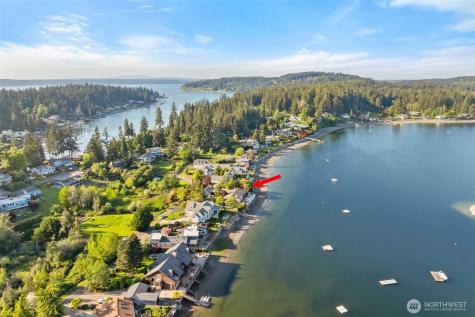 2815 Moorelands Drive NW Gig Harbor WA 98335