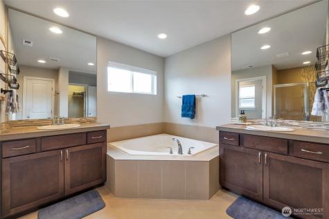 16223 5th Avenue SE Bothell WA 98012