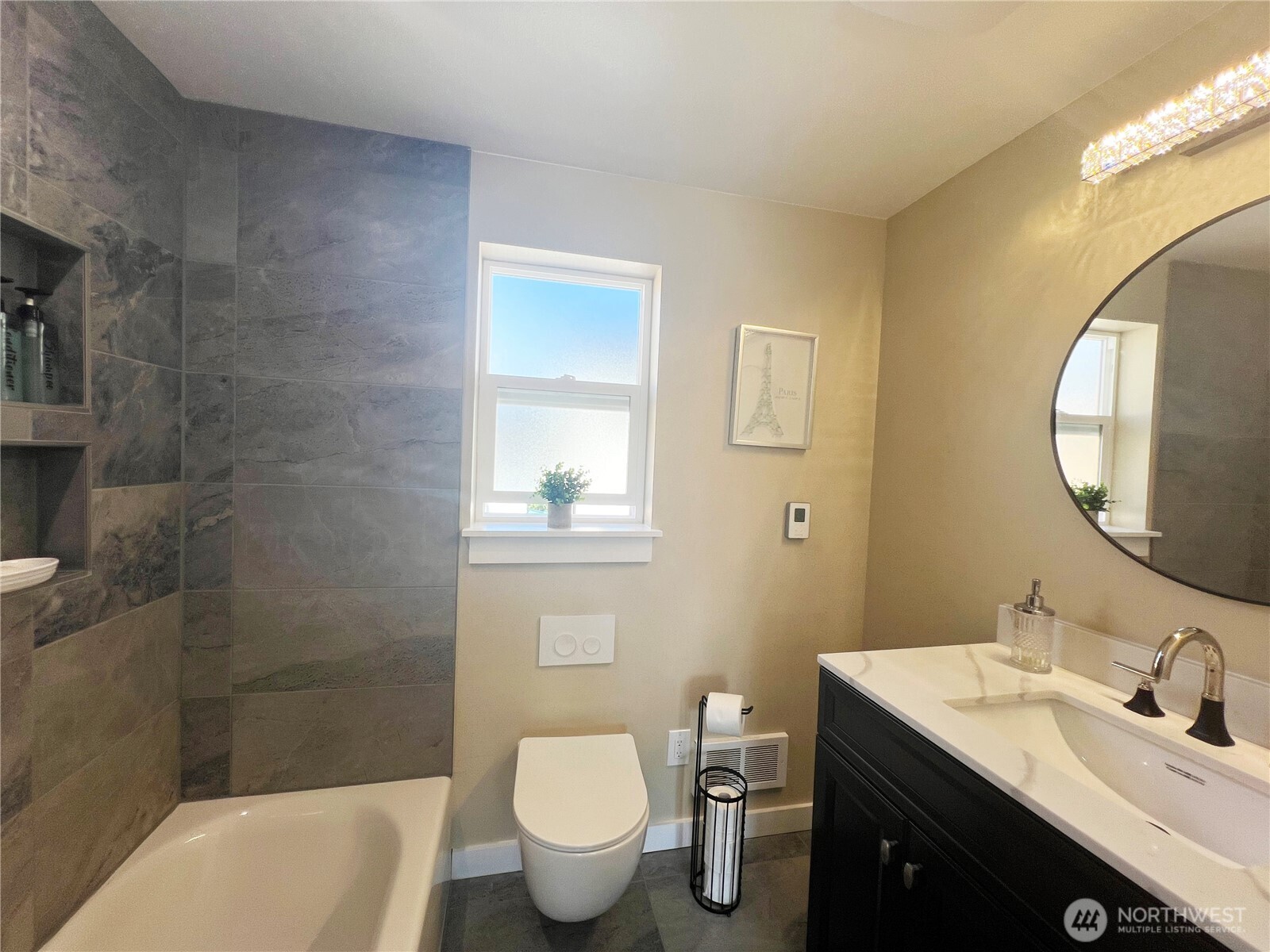 6709 Aurora Avenue Seattle WA 98103