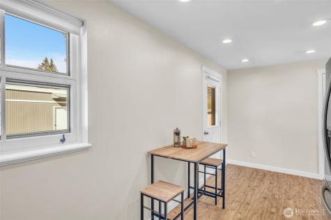 1314 N 188th Street Shoreline WA 98133