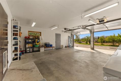 13 Parkway Street Omak WA 98841