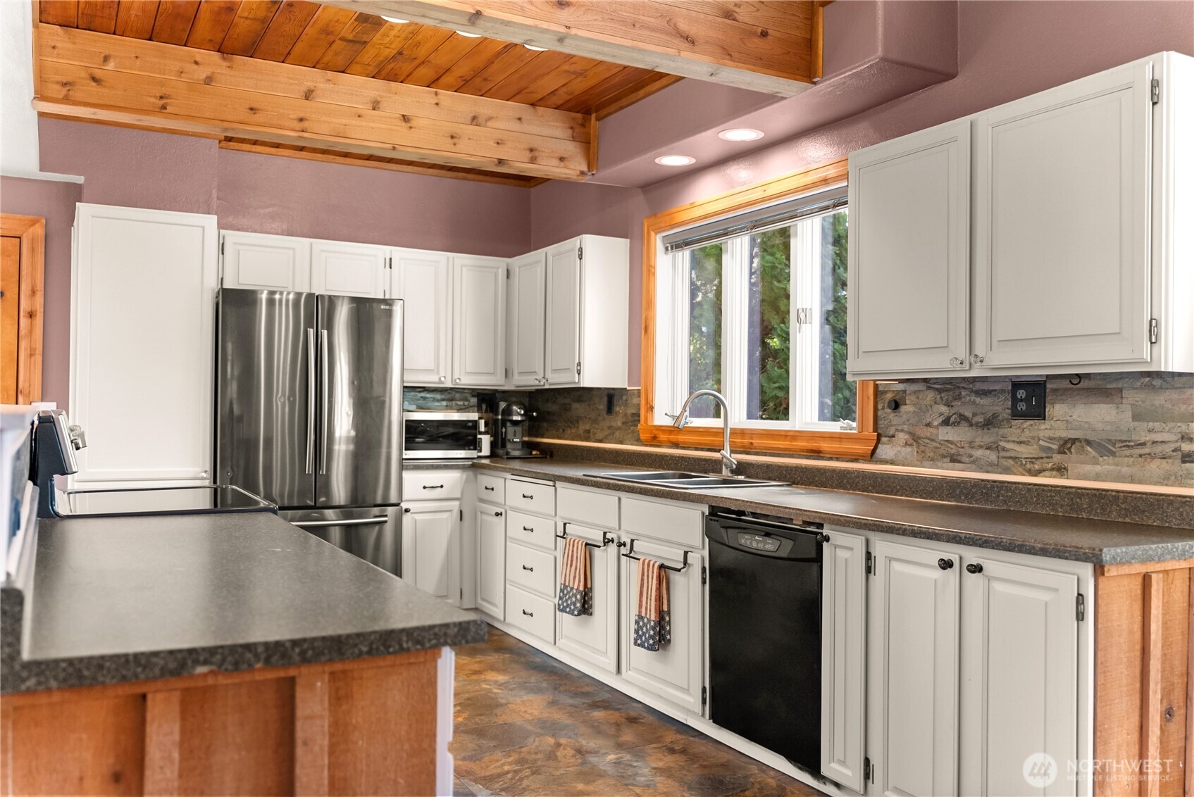 13 Parkway Street Omak WA 98841
