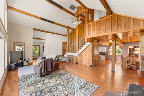 13 Parkway Street Omak WA 98841