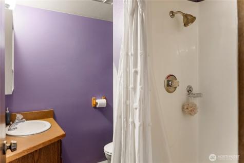 13 Parkway Street Omak WA 98841