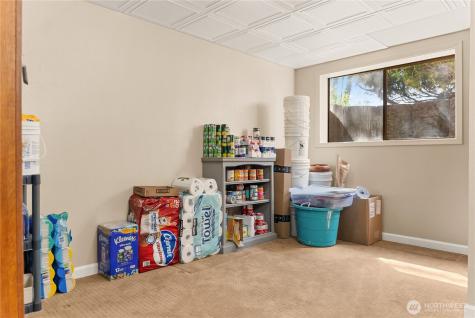 13 Parkway Street Omak WA 98841