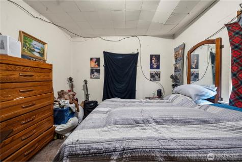 2502 S 74th Street Tacoma WA 98409