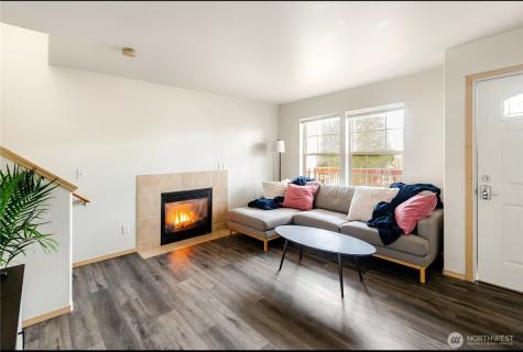 10047 17th Avenue SW Seattle WA 98146