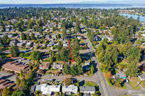 16009 7th Burien WA 98166