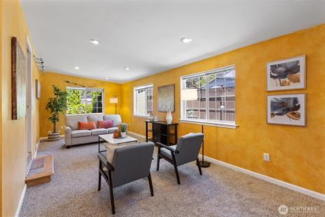 17821 60th Avenue W Lynnwood WA 98037
