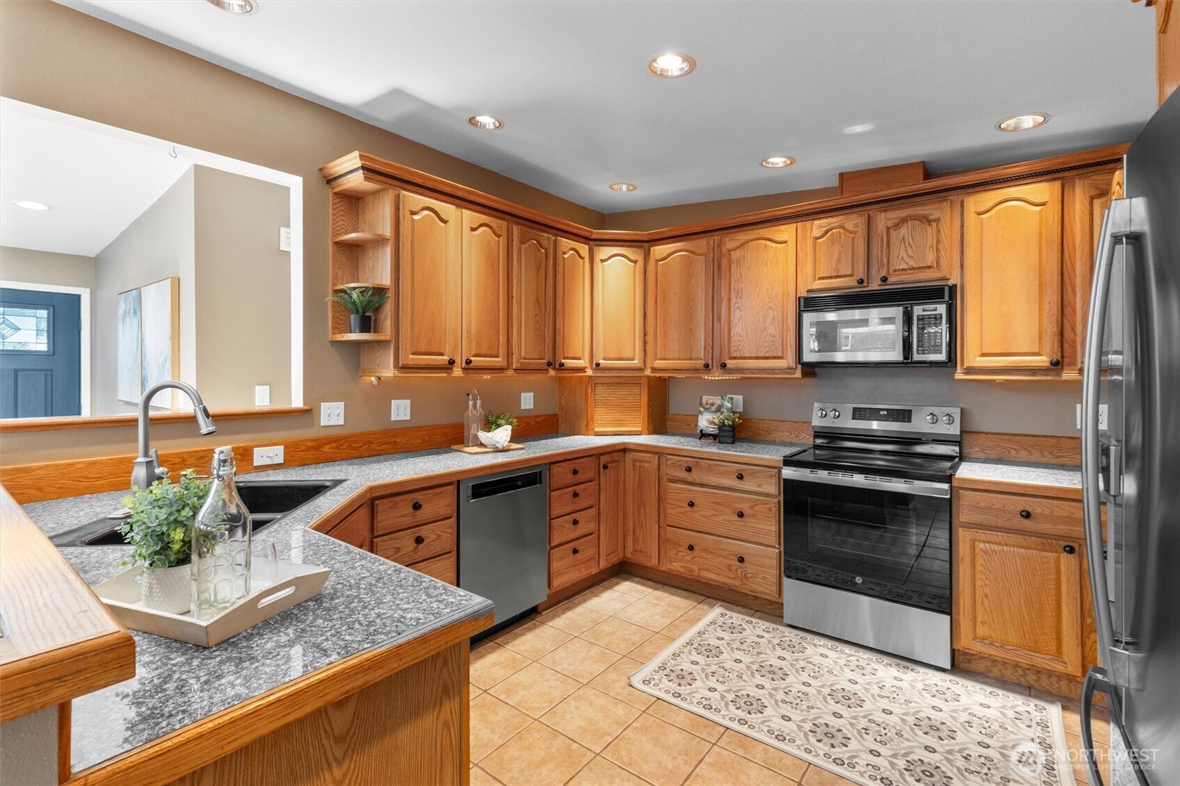 17821 60th Avenue W Lynnwood WA 98037