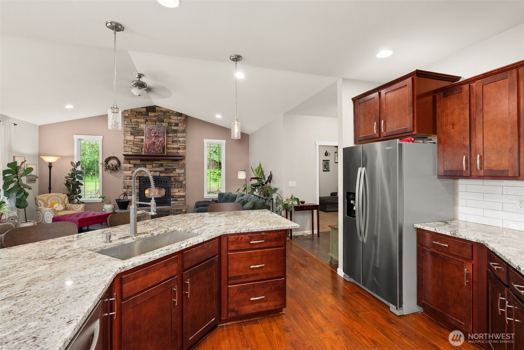 113 Hazel Drive Chehalis WA 98532