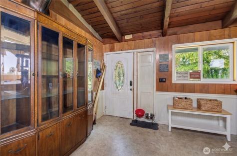 941 Diane Avenue Oak Harbor WA 98277