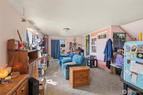 941 Diane Avenue Oak Harbor WA 98277
