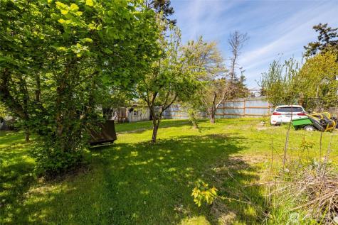 941 Diane Avenue Oak Harbor WA 98277