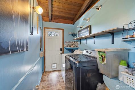 941 Diane Avenue Oak Harbor WA 98277