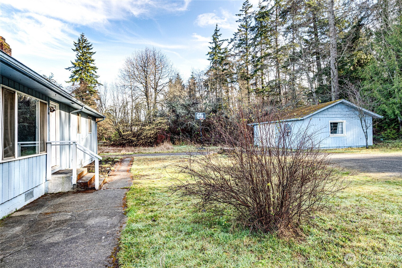 1938 W Highway 101 Port Angeles WA 98363