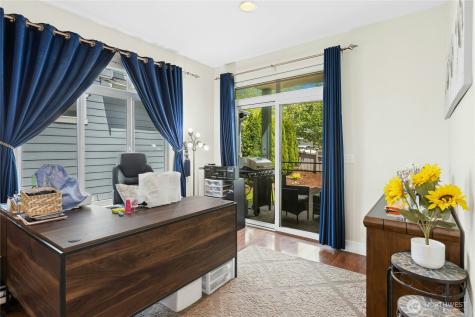 16918 Woodside Drive SE Renton WA 98058