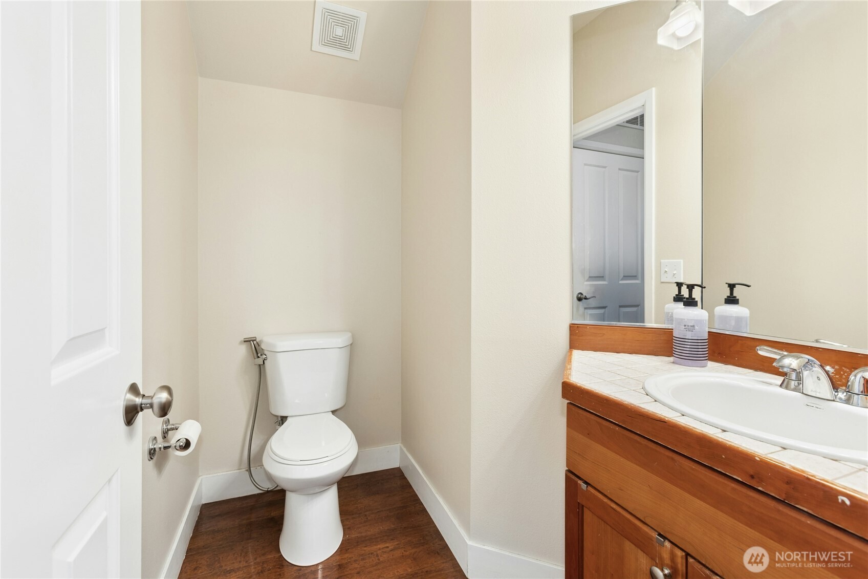 16918 Woodside Drive SE Renton WA 98058