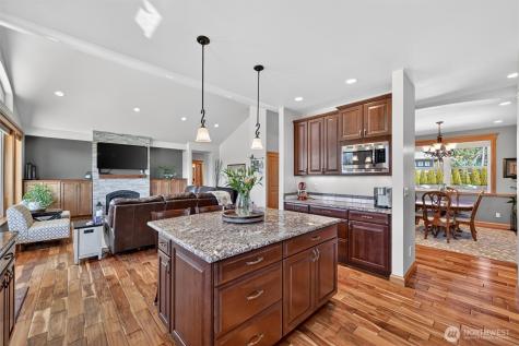 11611 Marihugh Place Mount Vernon WA 98273