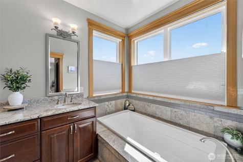 11611 Marihugh Place Mount Vernon WA 98273