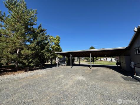 6883 Ferguson Road NE Moses Lake WA 98837