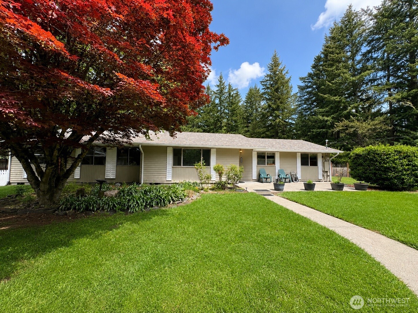 11210 133rd Avenue SE Rainier WA 98576