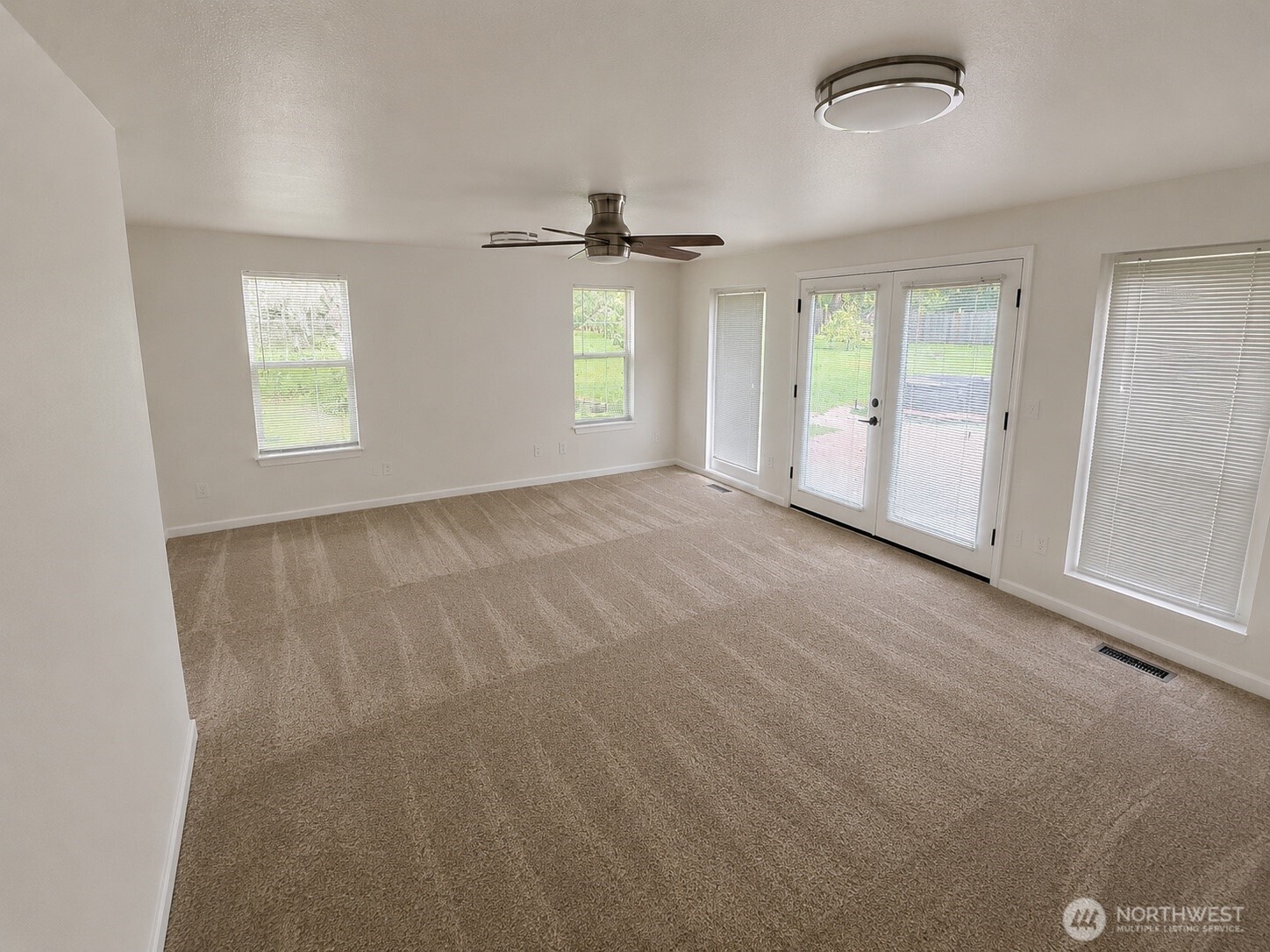 11210 133rd Avenue SE Rainier WA 98576