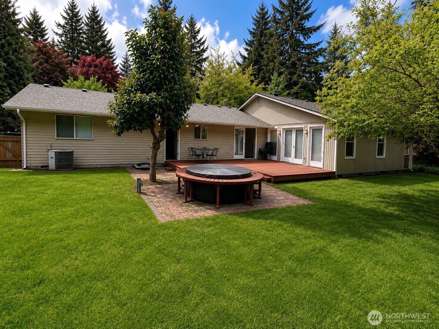 11210 133rd Avenue SE Rainier WA 98576