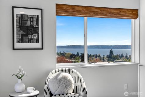 4153 California Avenue SW Seattle WA 98116