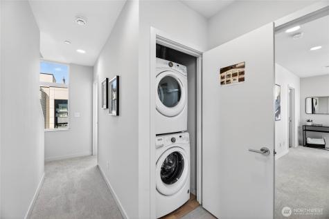 4153 California Avenue SW Seattle WA 98116