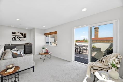 4153 California Avenue SW Seattle WA 98116