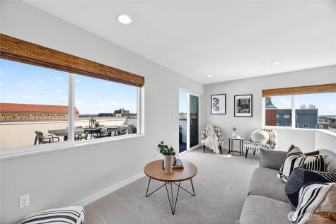 4153 California Avenue SW Seattle WA 98116