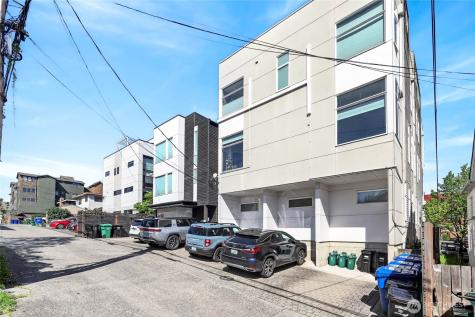 4153 California Avenue SW Seattle WA 98116