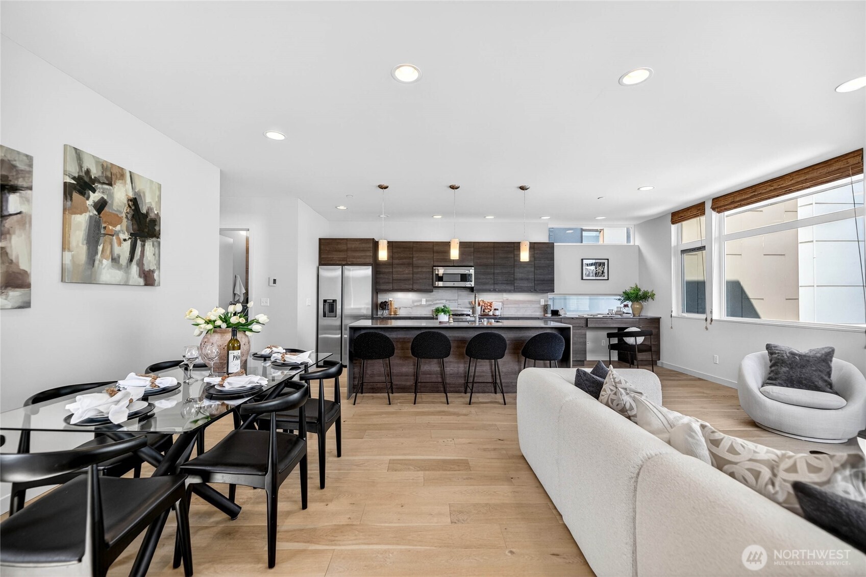 4153 California Avenue SW Seattle WA 98116