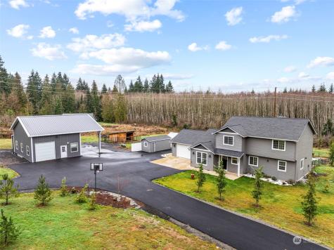 145 Silver Lake Acres Castle Rock WA 98611