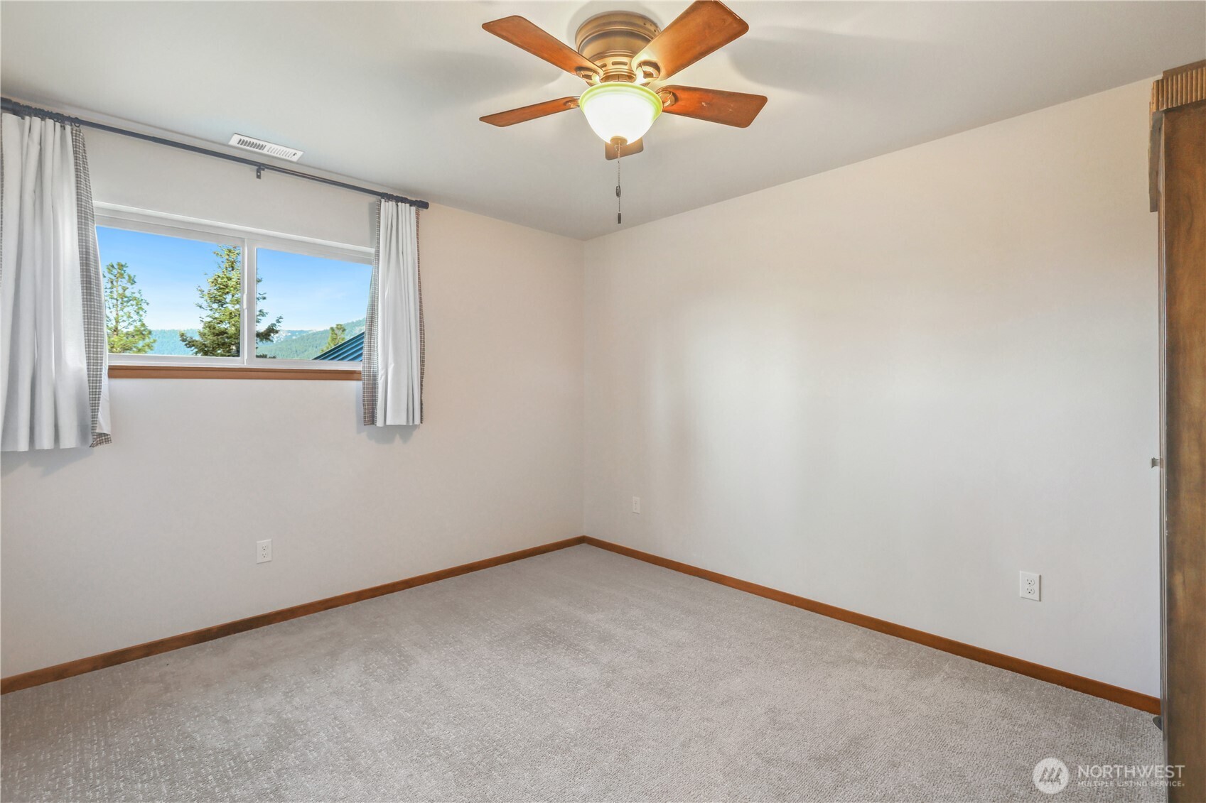 72 Telluride Drive Ronald WA 98940