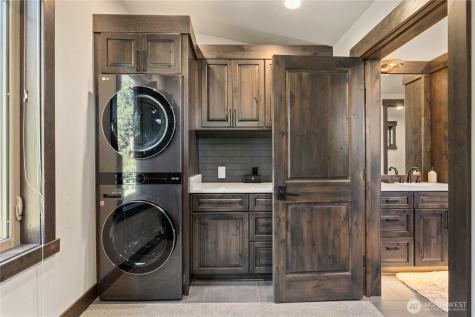 890 Larkspur Loop Cle Elum WA 98922