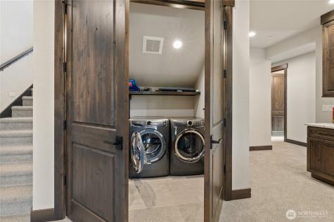 890 Larkspur Loop Cle Elum WA 98922