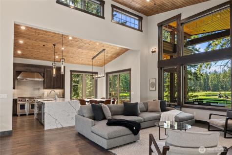 890 Larkspur Loop Cle Elum WA 98922