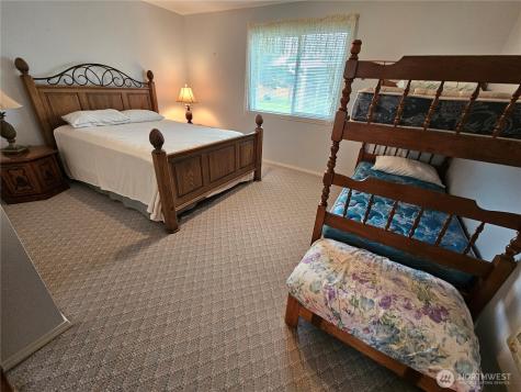 33406 H Place Ocean Park WA 98640