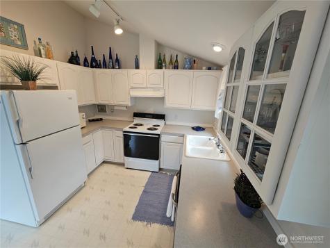 33406 H Place Ocean Park WA 98640