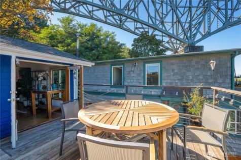 2766 Westlake Avenue N Seattle WA 98109