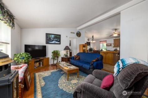 5194 School Street Acme WA 98220