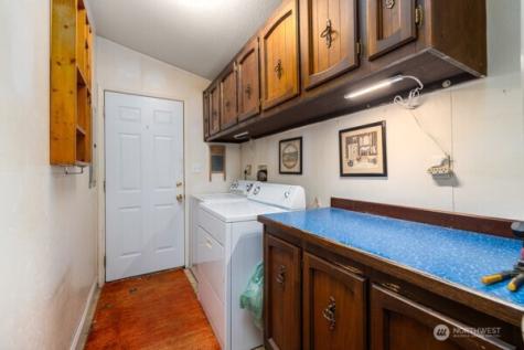 5194 School Street Acme WA 98220