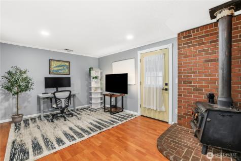 16602 10th Avenue E Spanaway WA 98387